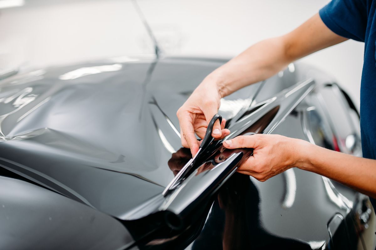 instalacion-de-polarizado-para-carros